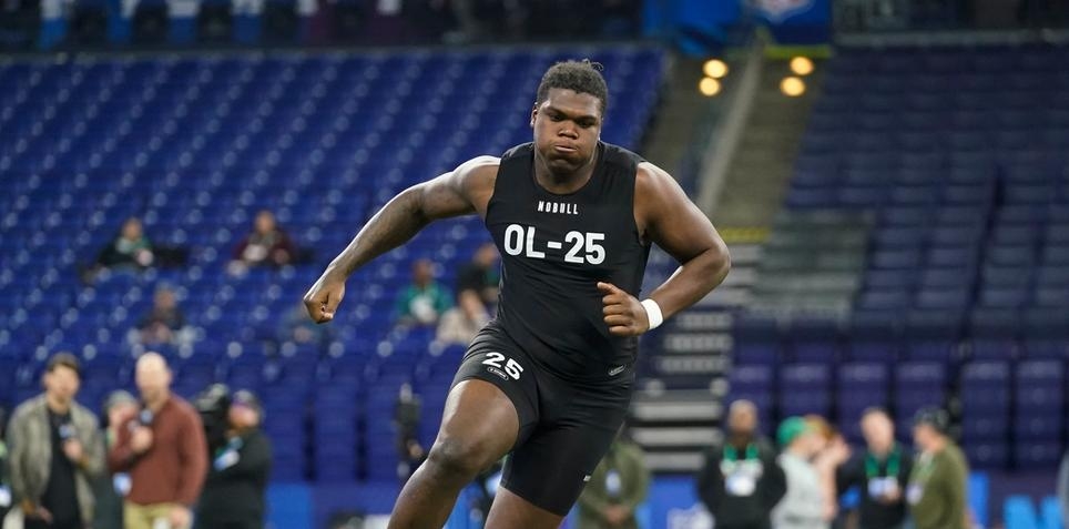 Pittsburgh Steelers Draft Georgia OT Broderick Jones 14th Overall