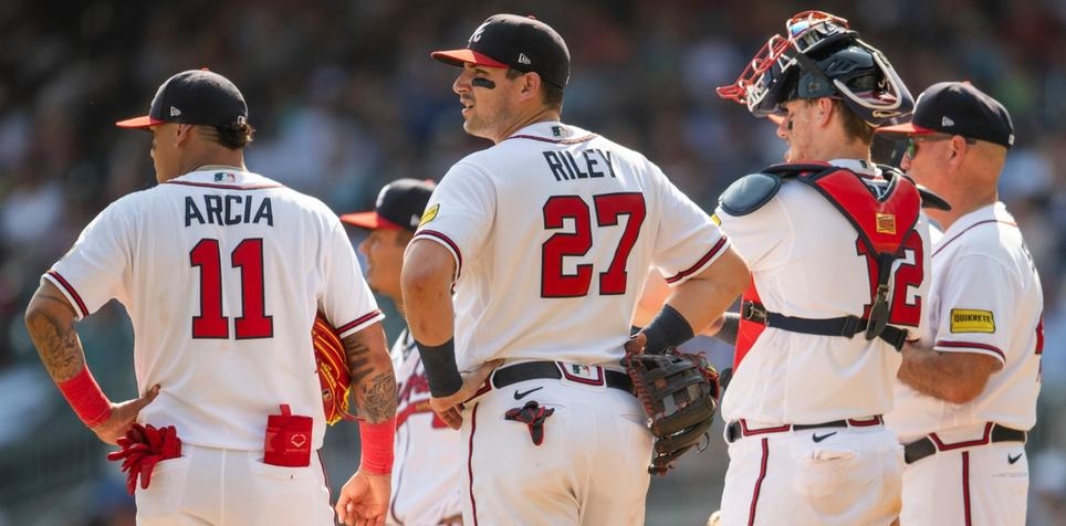 Braves face the Dodgers in a clash of National League titans