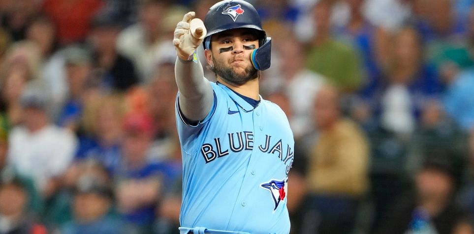 Best bets: 2023 Toronto Blue Jays World Series odds, win total and
