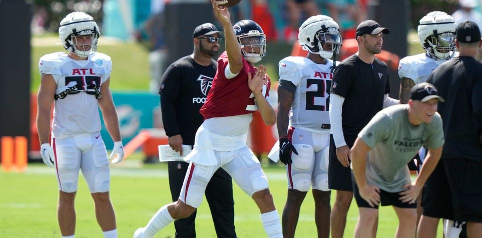 Desmond Ridder on Falcons' starting quarterback job: Mindset is to 'take it  and run with it'