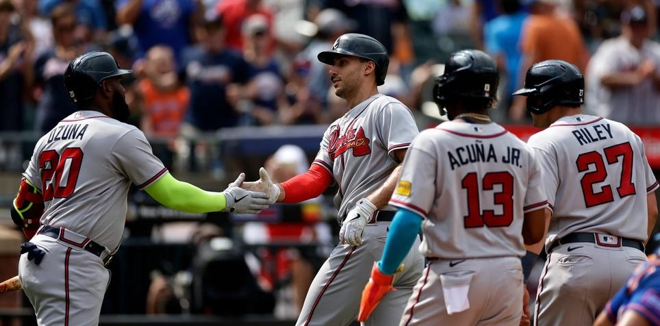 MLB Friday: Red Sox bat stack leads daily fantasy baseball picks