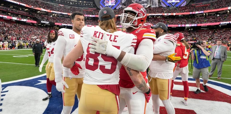 Super Bowl Odds Heading Into Week 1: Chiefs, 49ers Ahead of the Pack