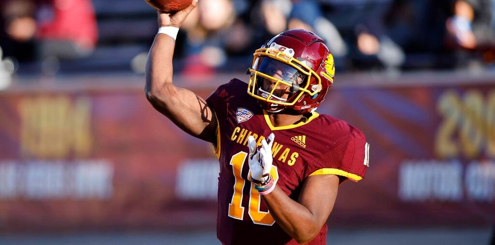 Toledo vs Central Michigan Prediction, Odds, & Betting Trends for College Football Week 13 Game