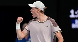 Australian Open Men's Semifinals Betting Guide: Thursday 1/25/24