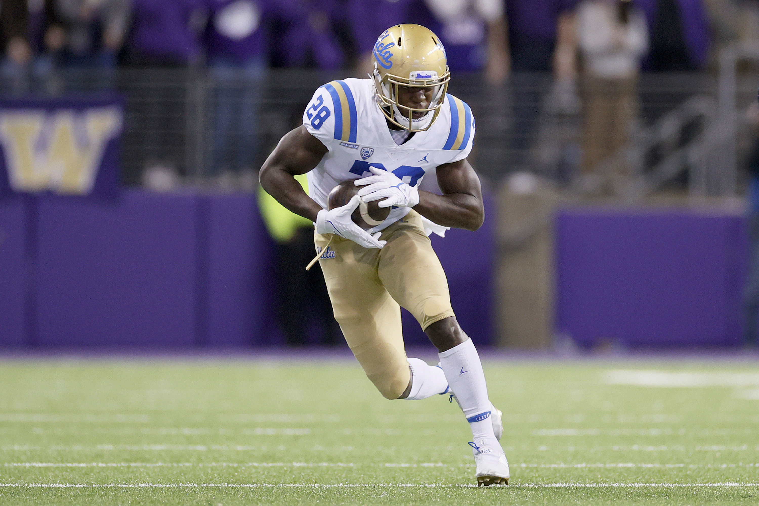 College Football Week 12 Best Bets: UCLA Makes a Statement