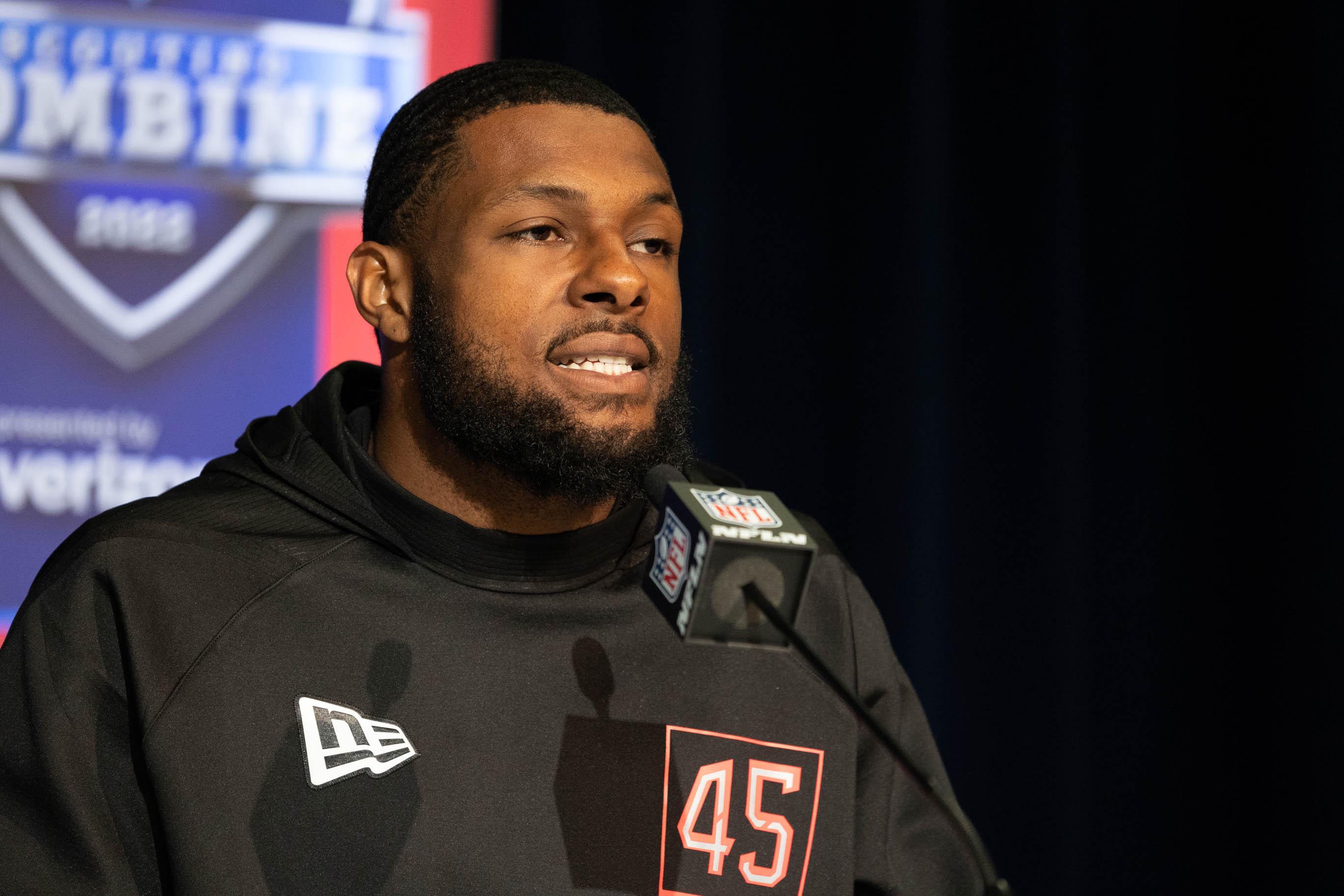 Fastest Defensive Linemen 40-Yard Dash Times in NFL Combine History