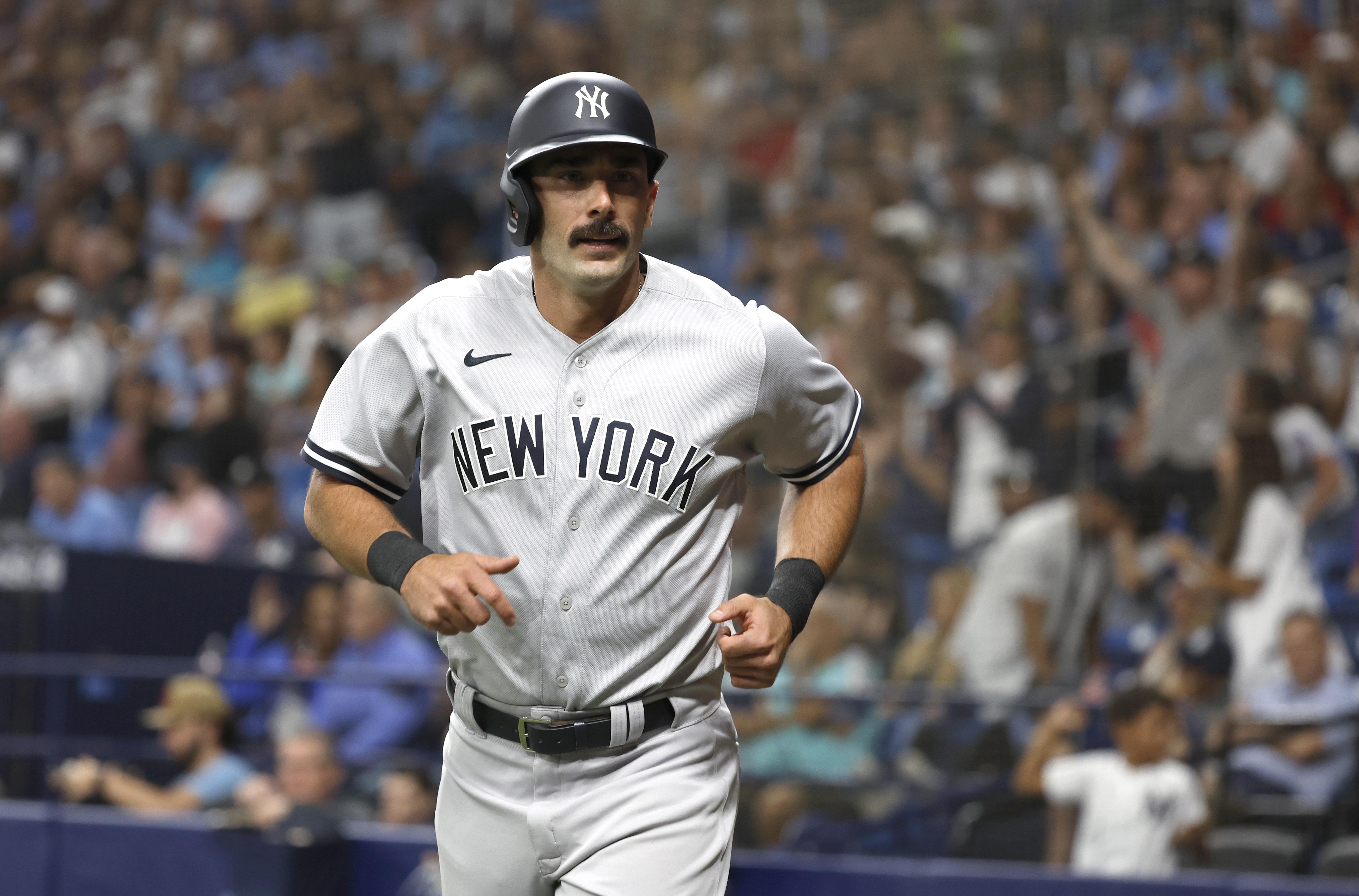 Yankees Matt Carpenter rocks new lucky mustache