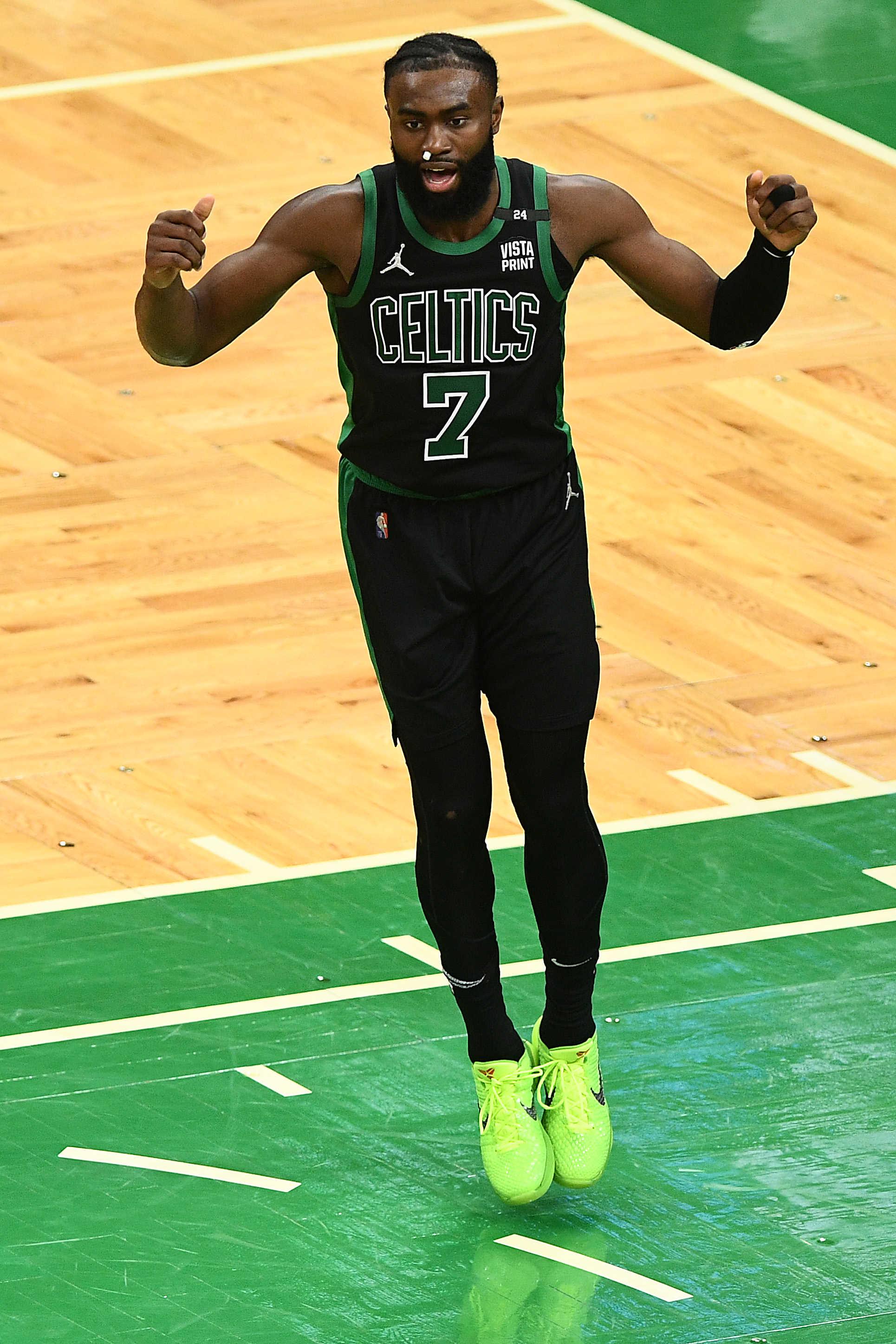 Warriors vs Celtics NBA Finals Game 1 Prediction, Odds, Moneyline, Spread & Over/Under