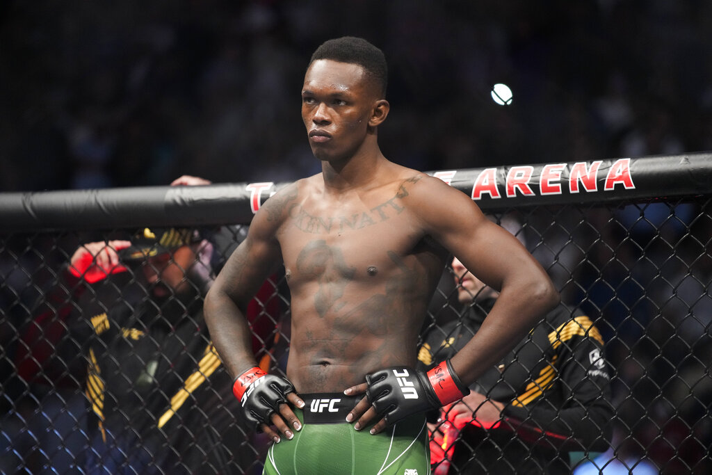 Israel Adesanya vs Alex Pereira Prediction, Odds & Best Bet for UFC 281 (The Champ Will Make it Look Easy)