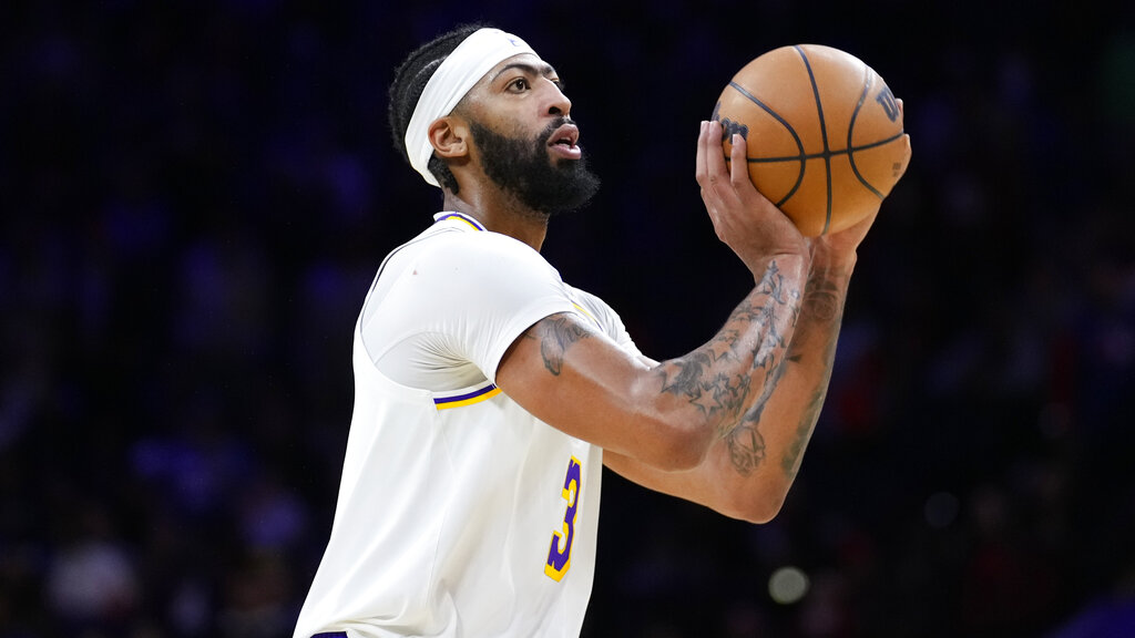 Lakers coach Ham expects Anthony Davis to play in Game 6 vs Warriors