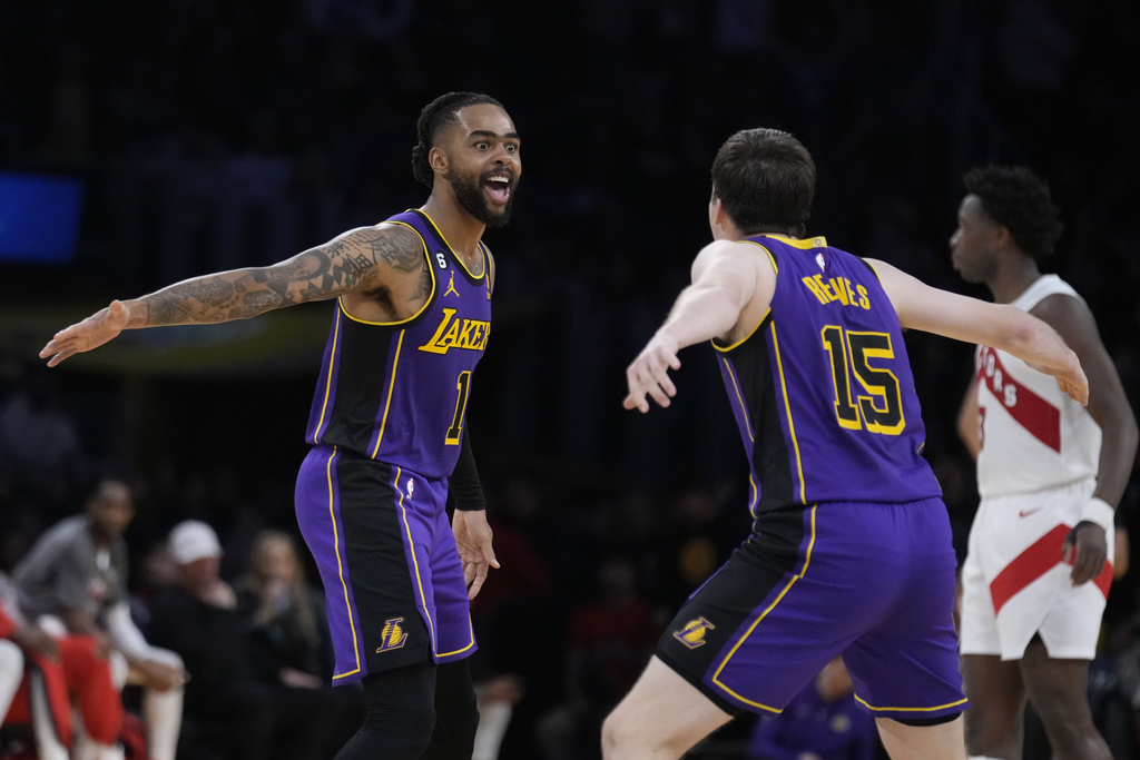 3 Best Prop Bets for Knicks vs Lakers on March 12 (D'Angelo Russell Balls Out in LA)