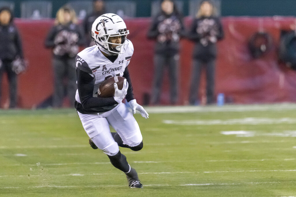 Tyler Scott - Football - University of Cincinnati Athletics