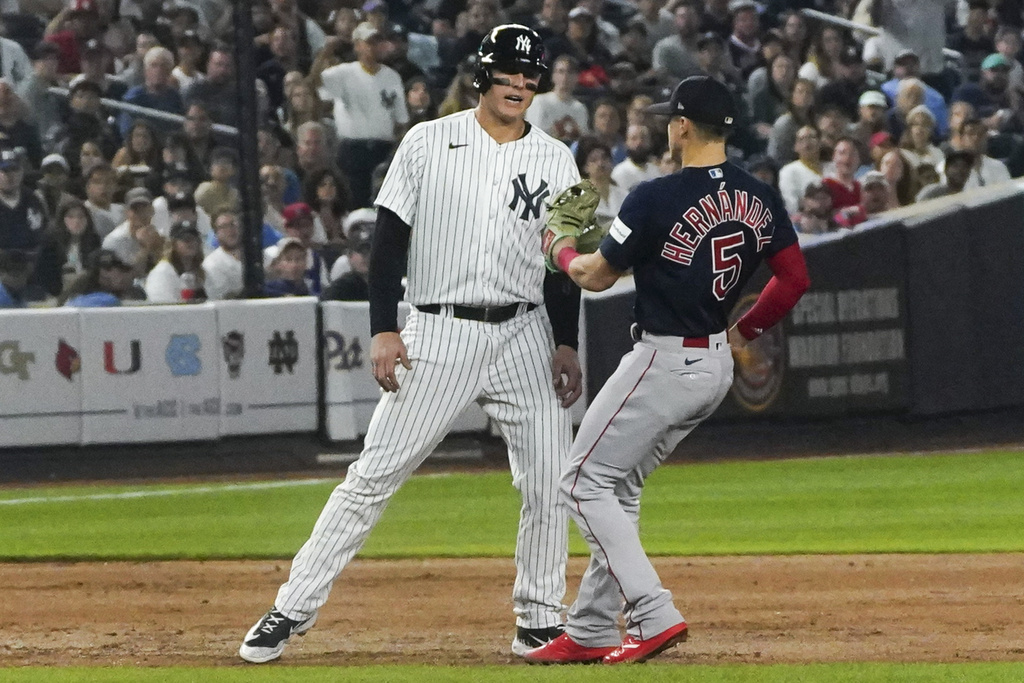 Boston Red Sox at New York Yankees odds, picks and prediction