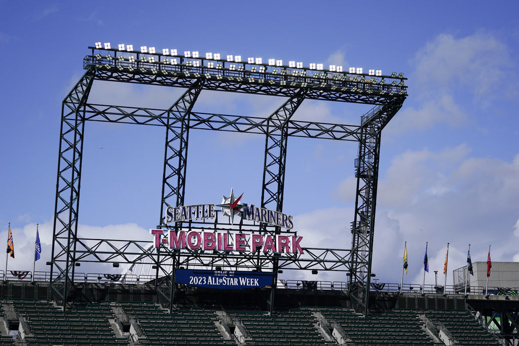 Home-Run Derby in Seattle at T-Mobile Park