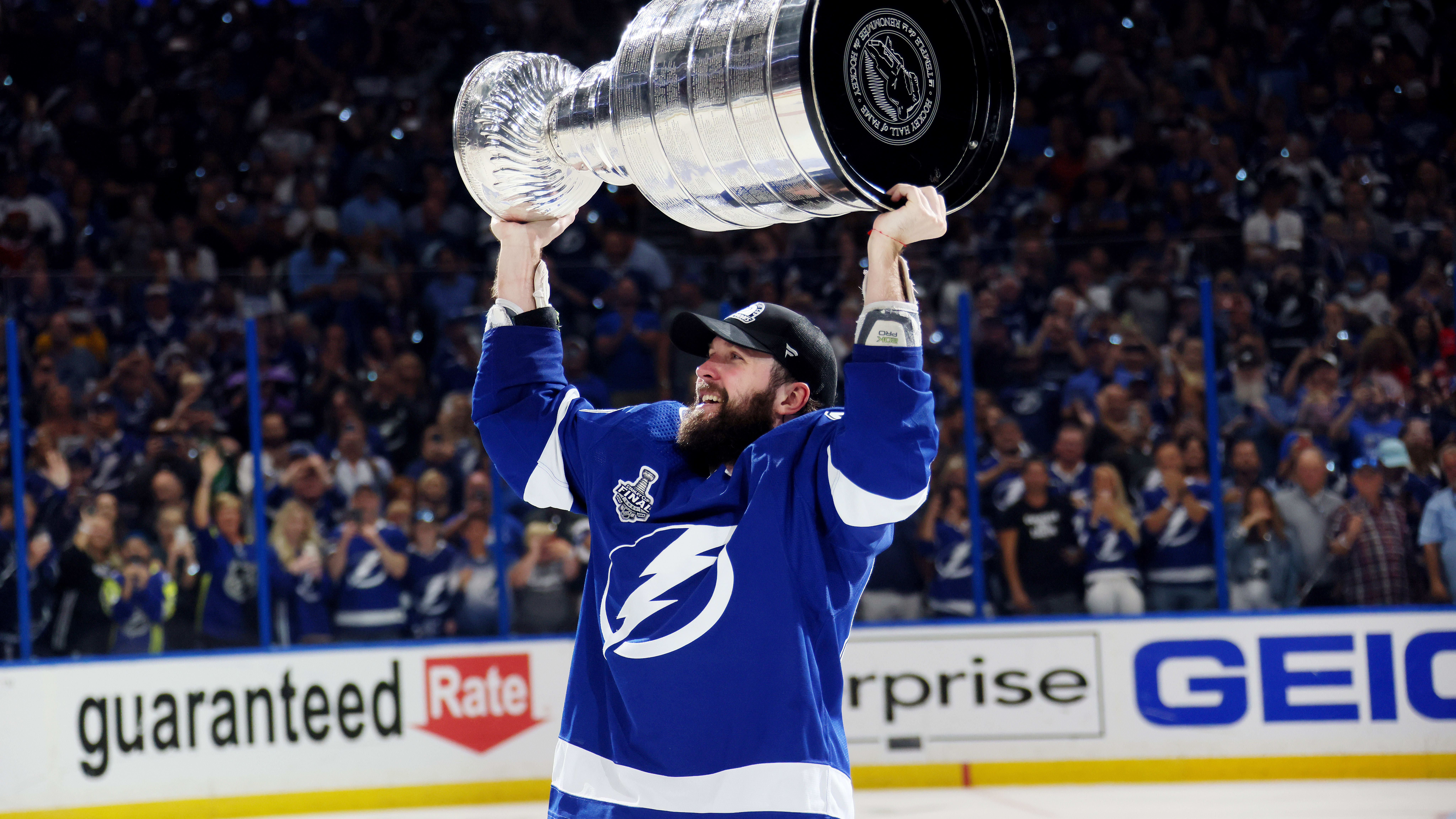 https://www.fanduel.com/research/theduel/images/duel/2021-NHL-Stanley-Cup-Final---Game-Five-5941e1f0ef2f3ad928743ca4d05b0f3d.jpg