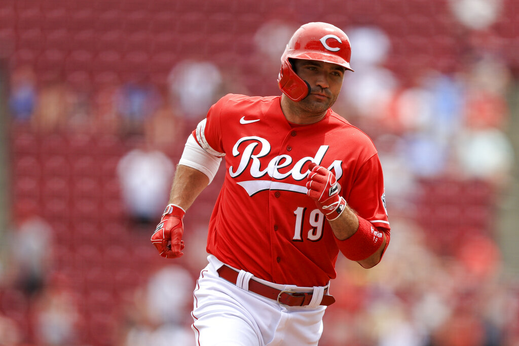 Cubs vs. Reds: Odds, spread, over/under - August 1